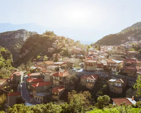 Unveiling the Many Faces of Greece's Aromatic Moschofilero