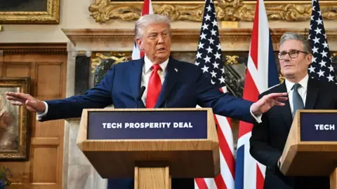 Trump Suggests Starmer May Use Military to Manage UK Borders
