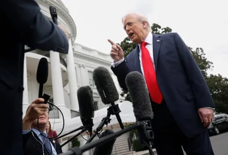Ex-President Trump Engages Aussie Reporter, Acknowledges Meeting with Albanese